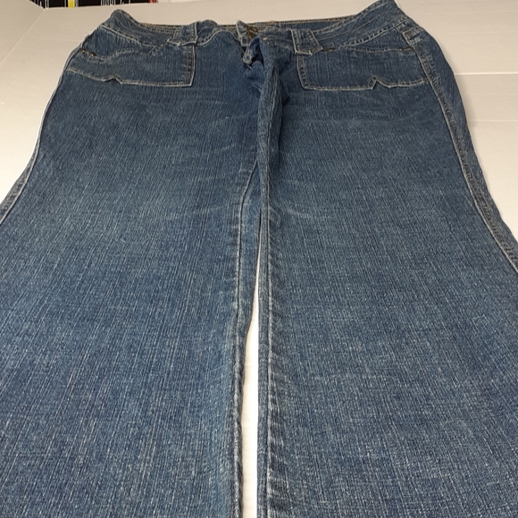 Cato Blue Jeans Button Back Pockets Size 8 - Picture 9 of 16